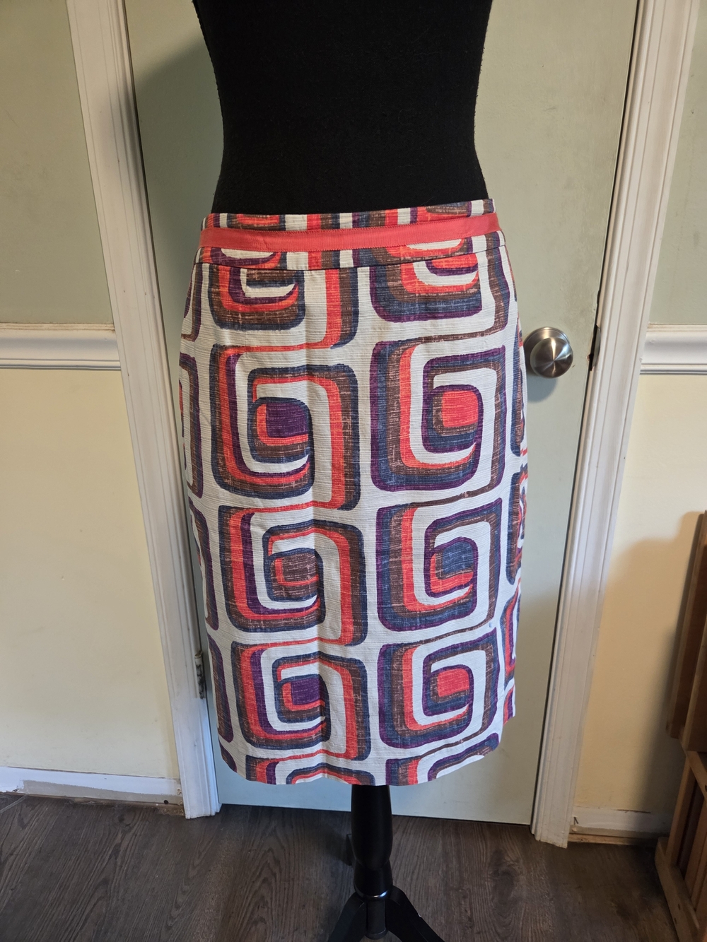 Boden Coral, Navy & White Geometric Pencil Skirt